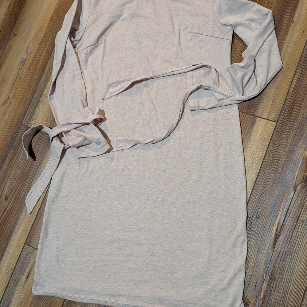 Elegant Cream Long-Sleeve Dress